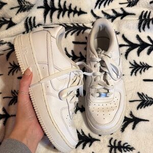 Kids White Air-Force ones.